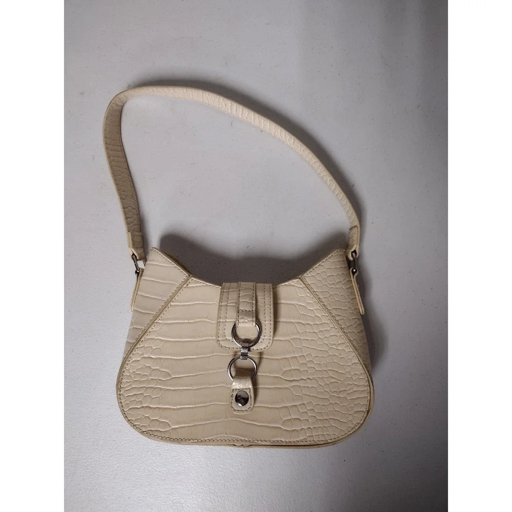 Urban Outfitters Cream Croc Embossed Shoulder‎ Bag Ring Buckle Baguette Purse
